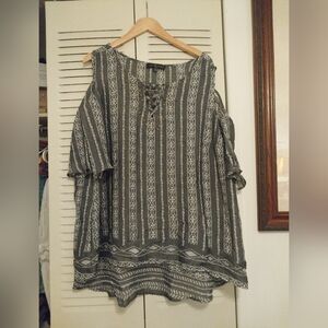 Fred David Black and White Patterned Blouse